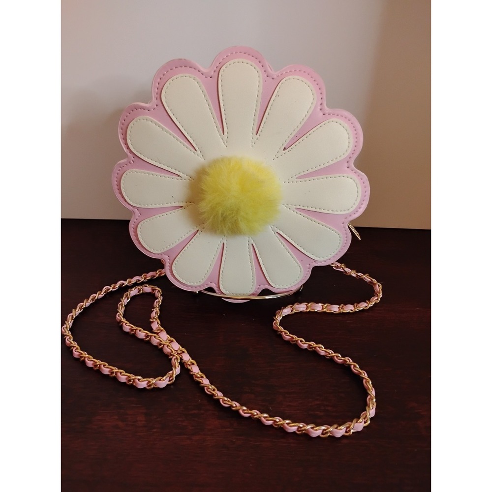 Iscream Kids Daisy Love Faux Leather Crossbody Bag